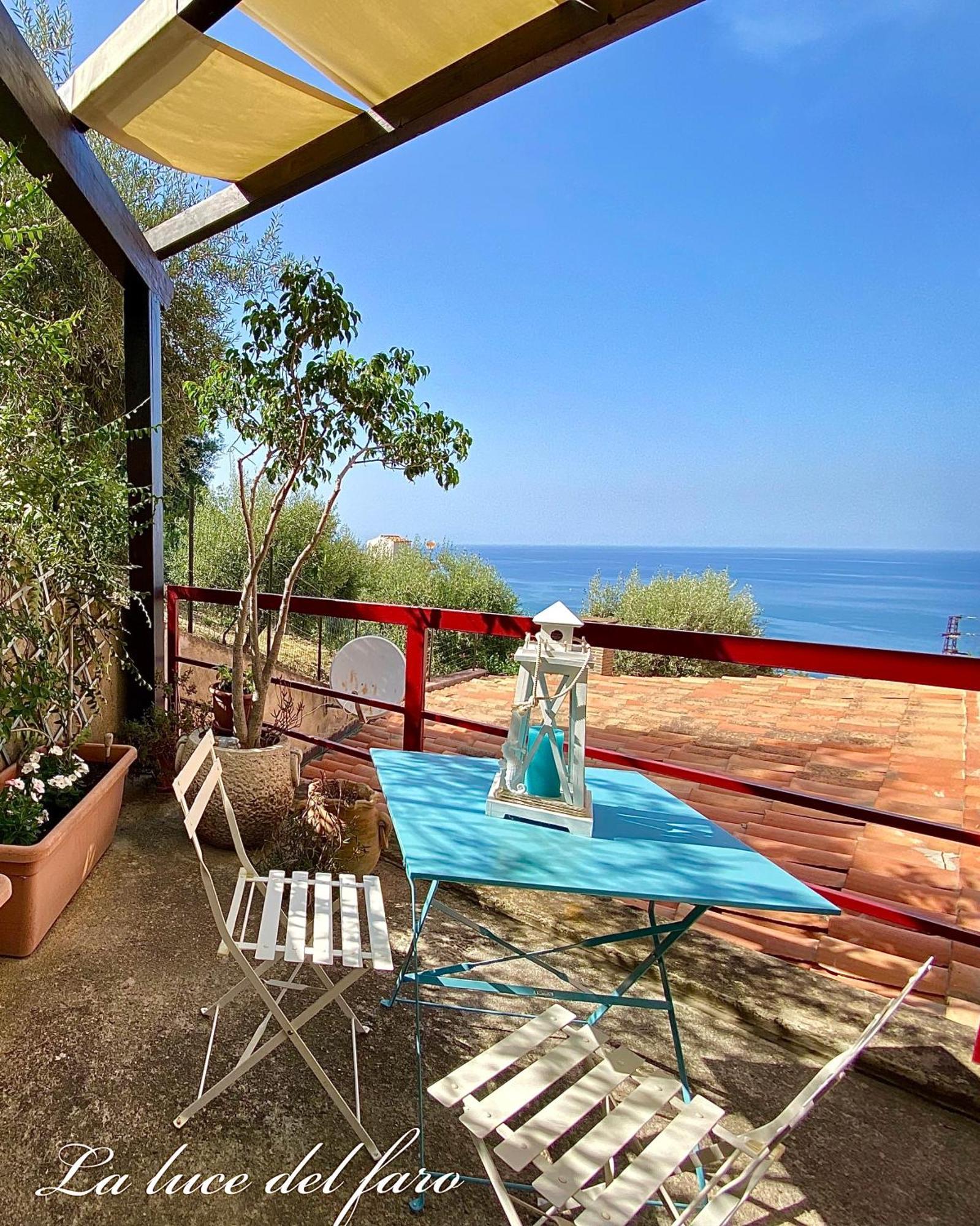 Apartament La Luce Del Faro Cefalù